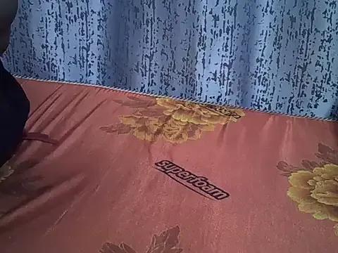 Discover naked performer Sweet_veee sweet_veee from StripChat