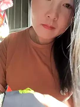 Sweetlove_77 on StripChat 