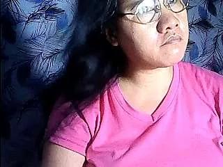 sweetsosie18 on StripChat 