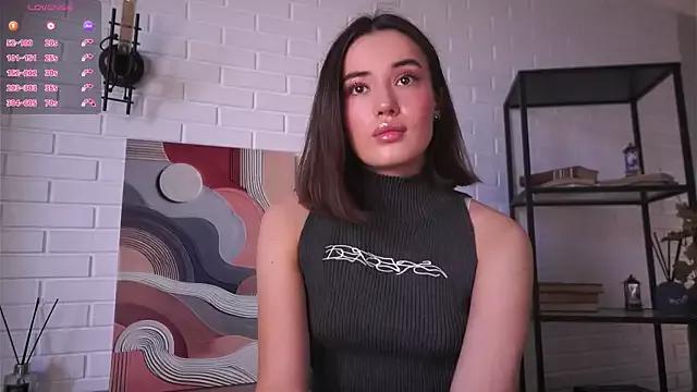 SynneEdge on StripChat 