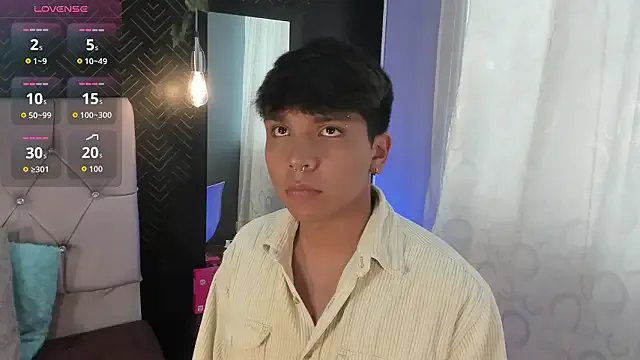 Thiago_Kozak from StripChat