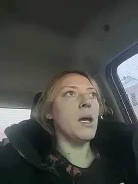 Titsandtats24 from StripChat