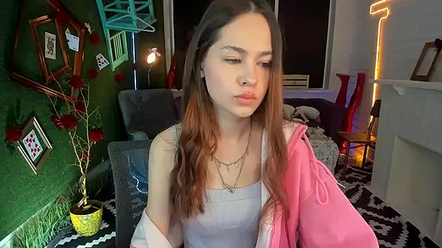 Freechat UliaNeer on StripChat