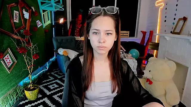 Freechat UliaNeer on StripChat