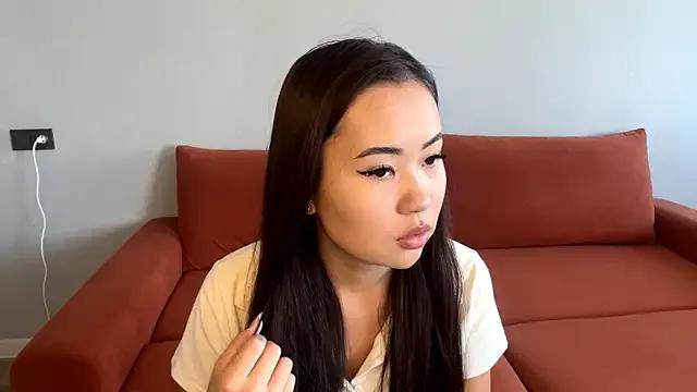 Ur_neighbor_Kira from StripChat