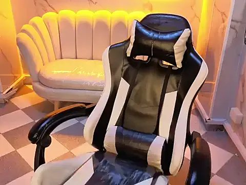 Valerie_moon_b — Flirty dance with soft music