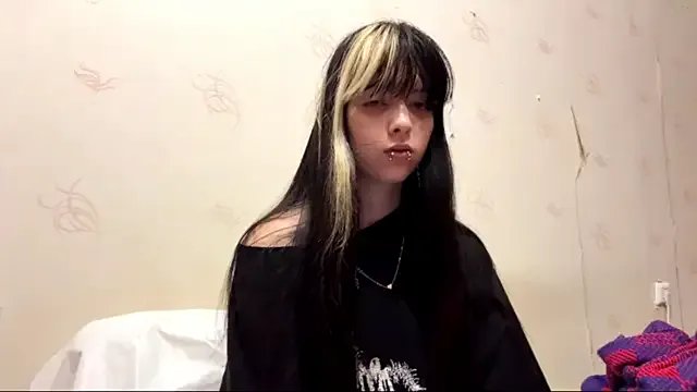 VeraDaisy from StripChat