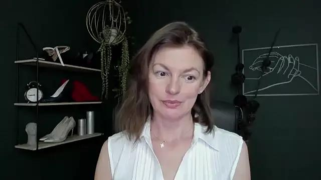 Freechat VivianWILD on StripChat