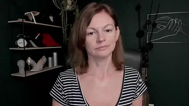 Freechat VivianWILD on StripChat