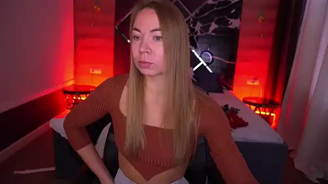 Live fantasies and nasty delight with StripChat's versed VixenMuse VixenMuse from StripChat