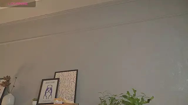 Freechat Wild_Wonders on StripChat