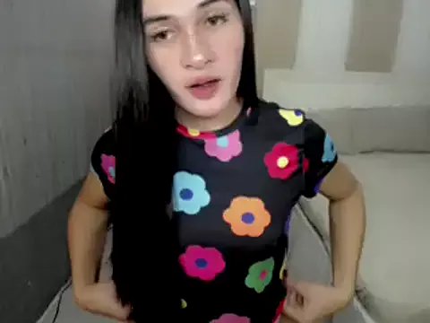 Freechat xAsianSweetHeart on StripChat