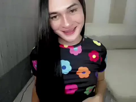 Freechat xAsianSweetHeart on StripChat