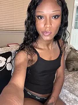 Sexy Xxouniq wants you to fuck her body now Xxouniq from StripChat