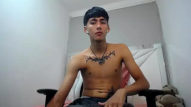 yiisu_ on StripChat 