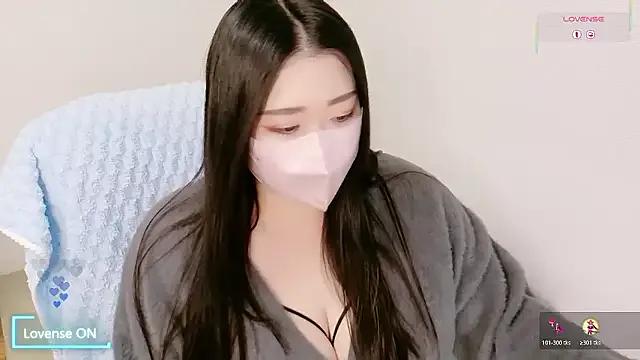 Fulfill your nuttiest dreams with StripChat's luscious Yukinko_o_ yukinko_o_ from StripChat